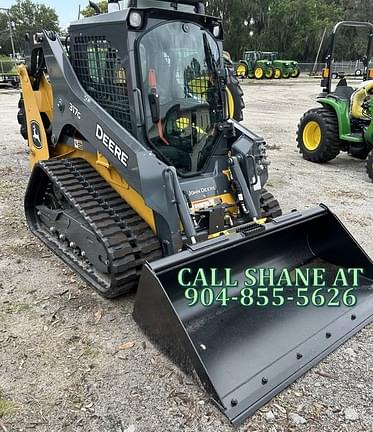 Image of John Deere 317G equipment image 4