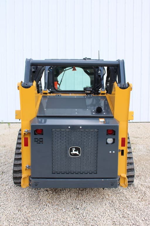 Image of John Deere 317P equipment image 3