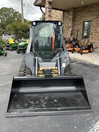 Image of John Deere 317P equipment image 2