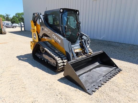 Image of John Deere 317P equipment image 2