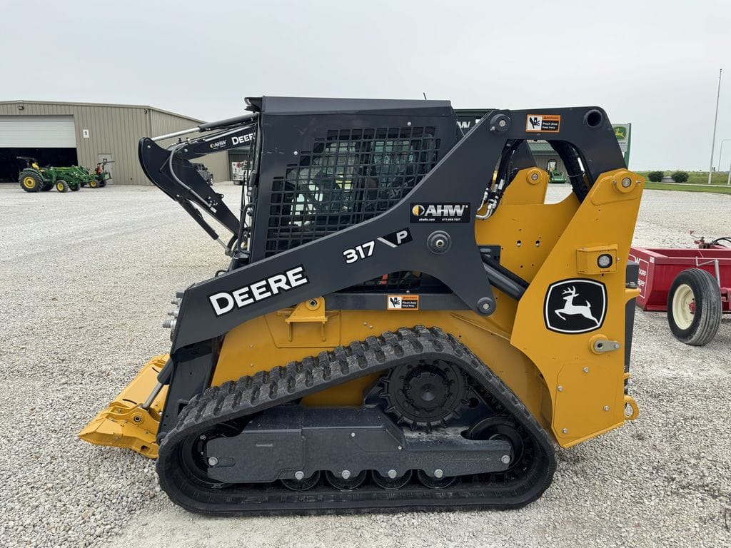 Main image John Deere 317P