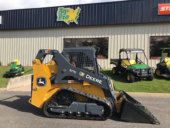 Image of John Deere 317G equipment image 4