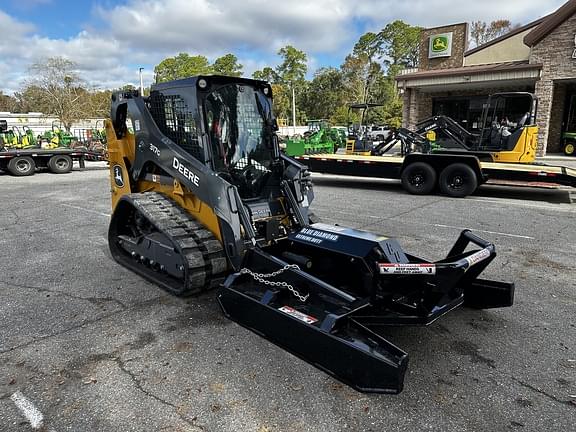 Image of John Deere 317G equipment image 1