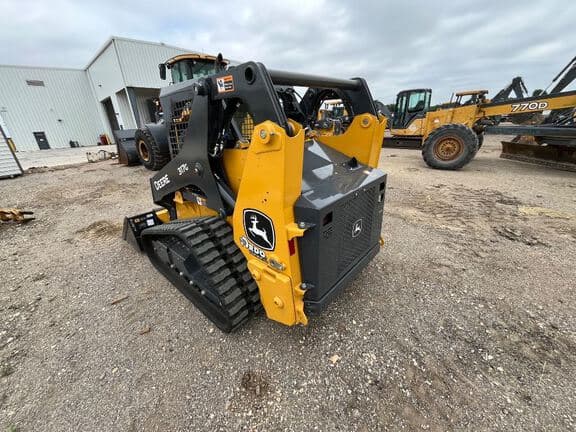 Image of John Deere 317G equipment image 2