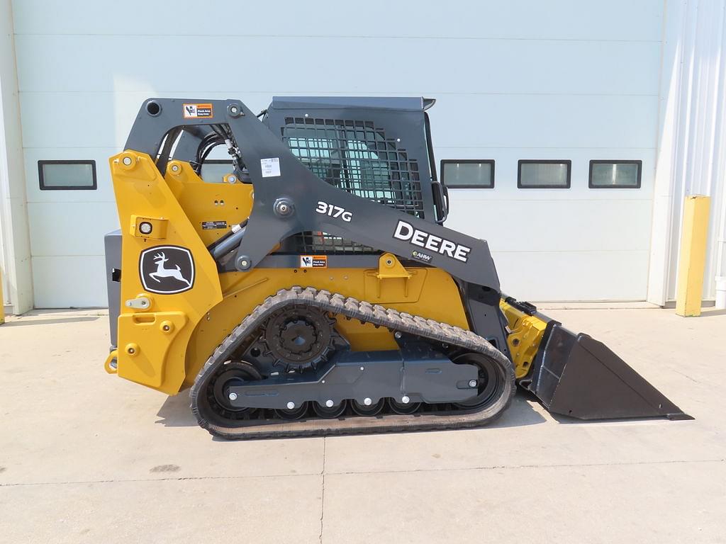 Image of John Deere 317G Image 1