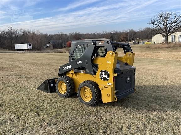 Image of John Deere 318G equipment image 1