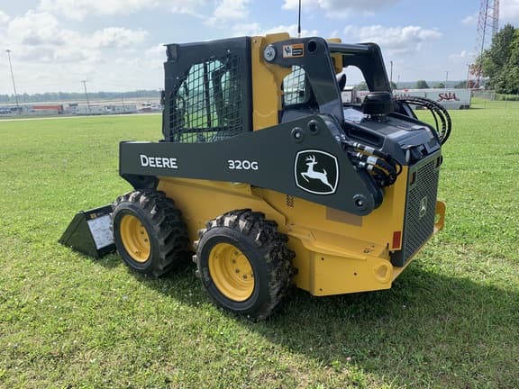 Image of John Deere 320G equipment image 3