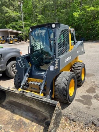 Image of John Deere 320G Image 0