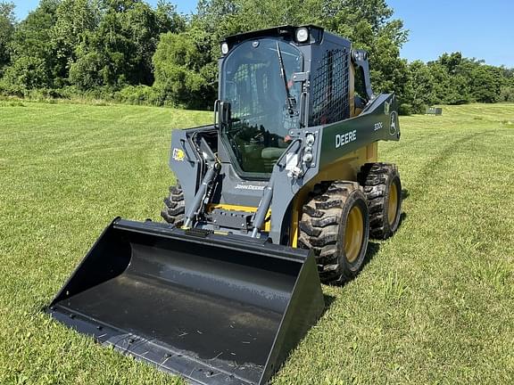 Image of John Deere 320G equipment image 1