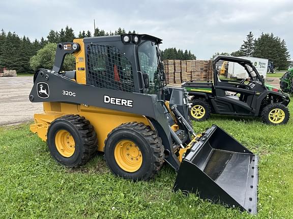 Image of John Deere 320G equipment image 4