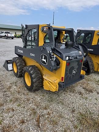 Image of John Deere 324G equipment image 1