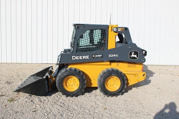 Main image John Deere 324G