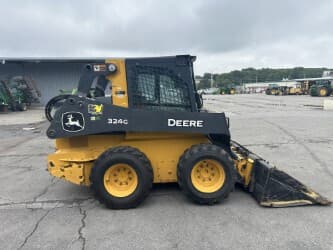 Image of John Deere 324G equipment image 2