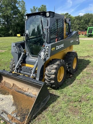 Image of John Deere 324G Primary image