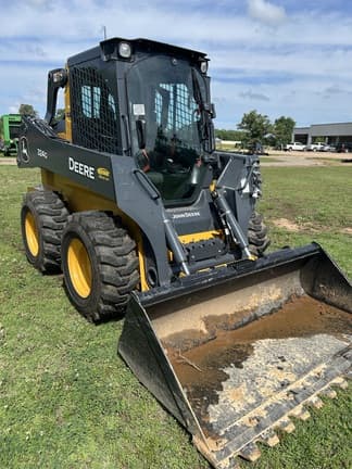 Image of John Deere 324G equipment image 1