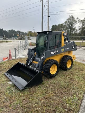 Image of John Deere 324G Primary image