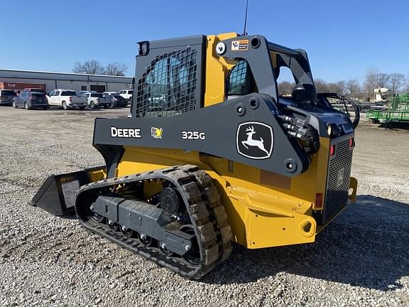 Image of John Deere 325G equipment image 2