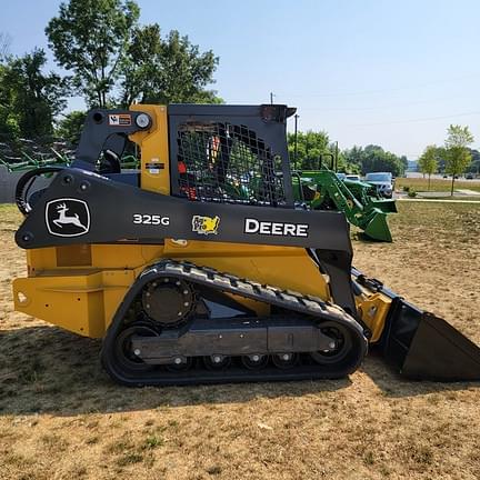 Image of John Deere 325G equipment image 2