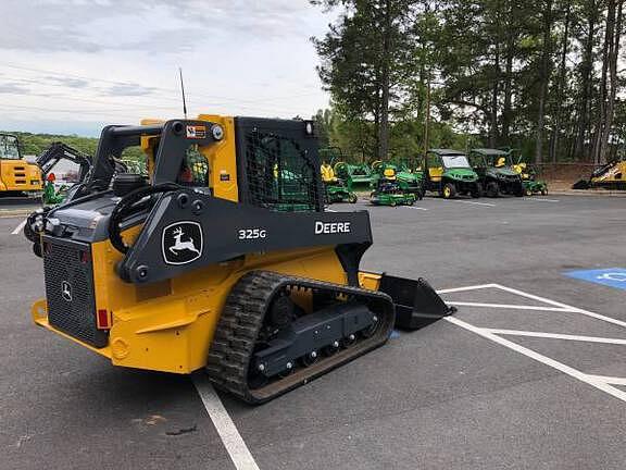 Image of John Deere 325G equipment image 3