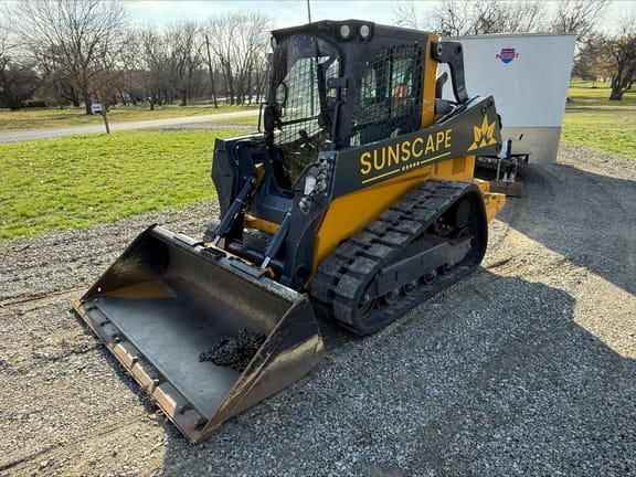 2025 John Deere 325G Equipment Image0