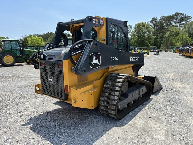 Image of John Deere 325G equipment image 4