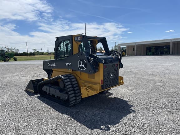 Image of John Deere 325G equipment image 2