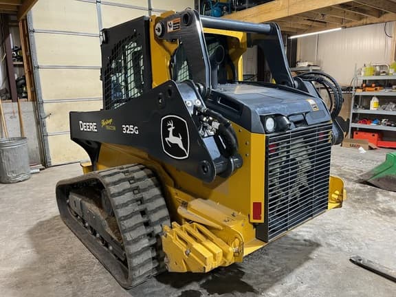 Image of John Deere 325G equipment image 3