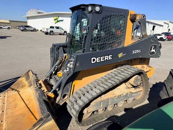 2025 John Deere 325G Equipment Image0