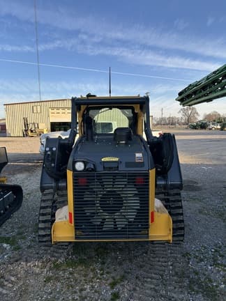Image of John Deere 325G equipment image 3