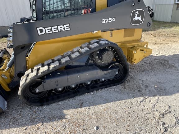 Image of John Deere 325G equipment image 2