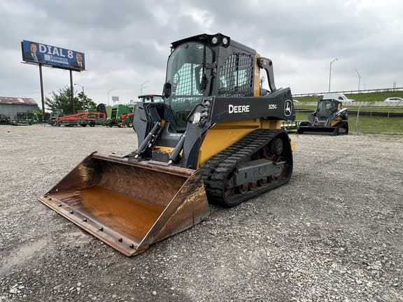 Image of John Deere 325G equipment image 1