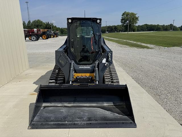 Image of John Deere 325G equipment image 2
