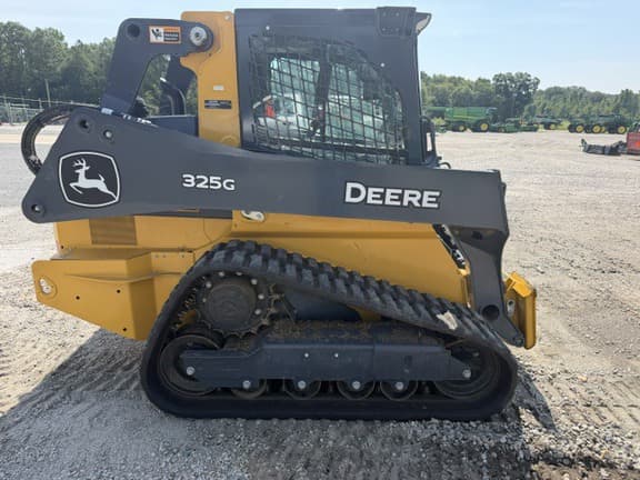Image of John Deere 325G equipment image 1
