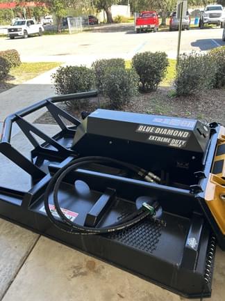 Image of John Deere 325G equipment image 1