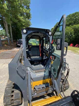 Image of John Deere 325G equipment image 2