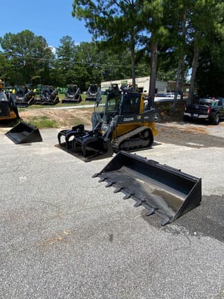 Image of John Deere 325G equipment image 3