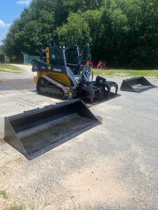 2025 John Deere 325G Equipment Image0