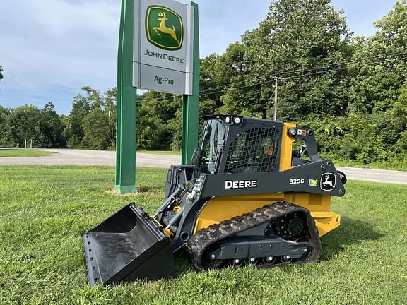 Image of John Deere 325G Primary image