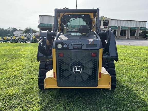 Image of John Deere 325G equipment image 2