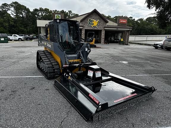 Image of John Deere 325G equipment image 1