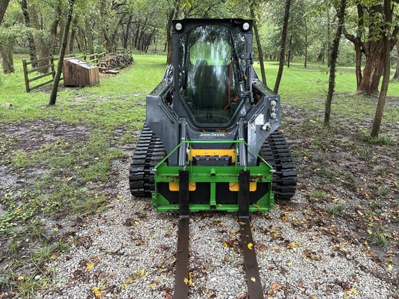 2025 John Deere 325G Equipment Image0