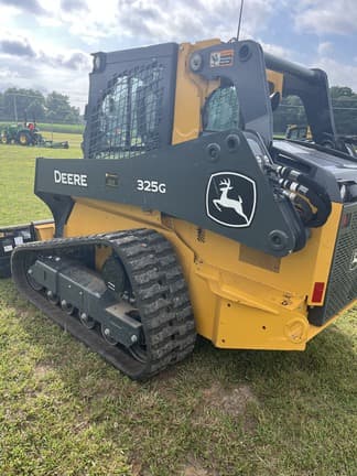 Image of John Deere 325G equipment image 3