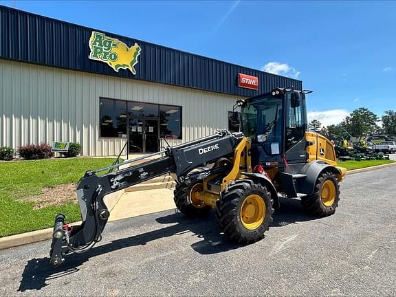 Image of John Deere 326P equipment image 1