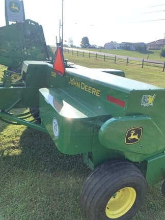 Image of John Deere 328 equipment image 4