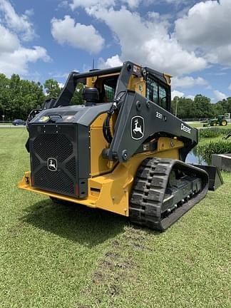 Image of John Deere 331P equipment image 2