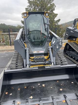 Image of John Deere 331P equipment image 3