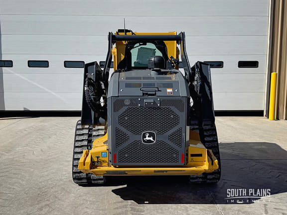 Image of John Deere 331P equipment image 3