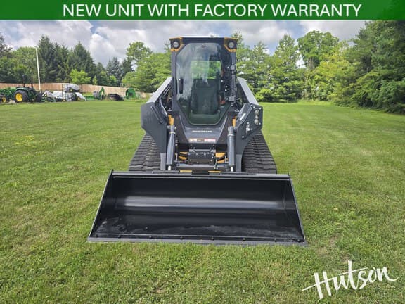 Image of John Deere 331P equipment image 4