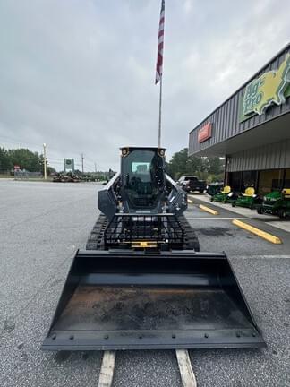 Image of John Deere 331P equipment image 1