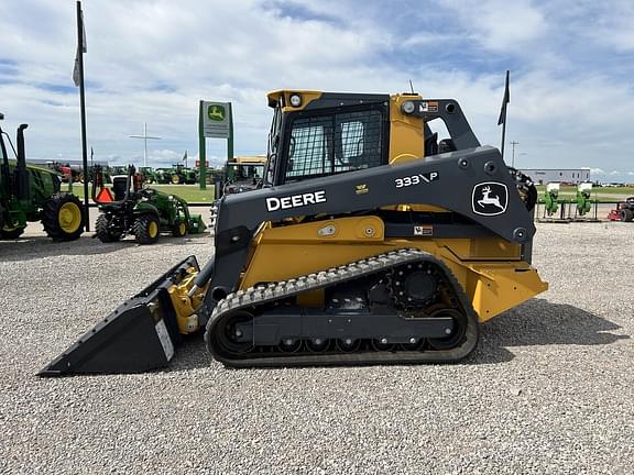 Image of John Deere 333P equipment image 1